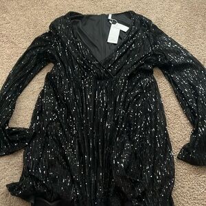 Xl sequence dress black